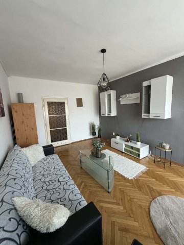 Eladó téglalakás, Szombathelyen 37.9 M Ft, 2 szobás