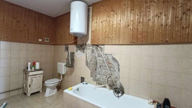 Eladó nyaraló, Bátán 9.8 M Ft, 4 szobás / költözzbe.hu