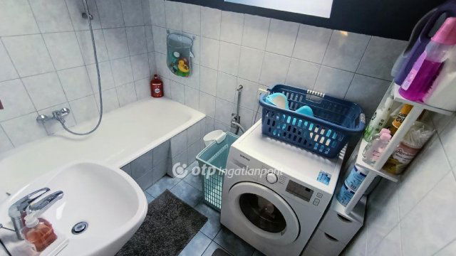 Eladó nyaraló, Tóalmáson 22.1 M Ft, 2 szobás