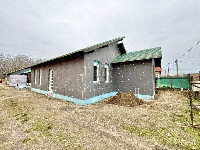 Eladó ikerház, Monoron 95 M Ft, 4 szobás / költözzbe.hu