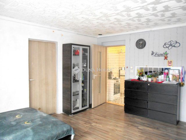 Eladó téglalakás, Budapesten, XX. kerületben 49.99 M Ft