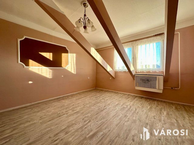 Eladó téglalakás, Salgótarjánban 13.9 M Ft, 3 szobás