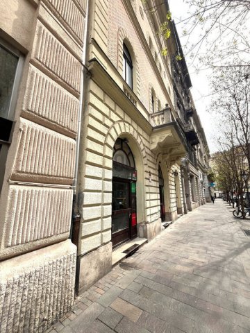 Eladó téglalakás, Budapesten, V. kerületben 79.9 M Ft, 2 szobás