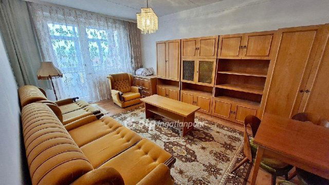 Eladó panellakás, Kazincbarcikán 19.9 M Ft, 1+1 szobás