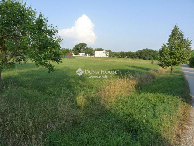 Eladó telek, Balatonfőkajáron 25 M Ft / költözzbe.hu