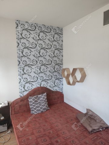 Eladó családi ház, Vértesszőlősön 54.99 M Ft, 3 szobás