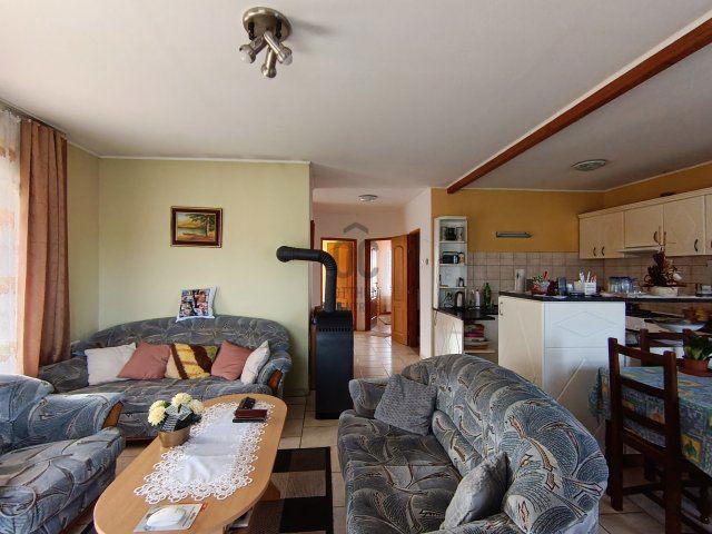 Eladó családi ház, Újszilváson 38.9 M Ft, 3 szobás