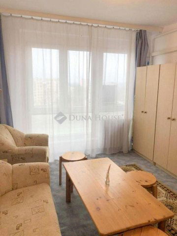 Kiadó panellakás, albérlet, Kaposváron, Füredi utcában