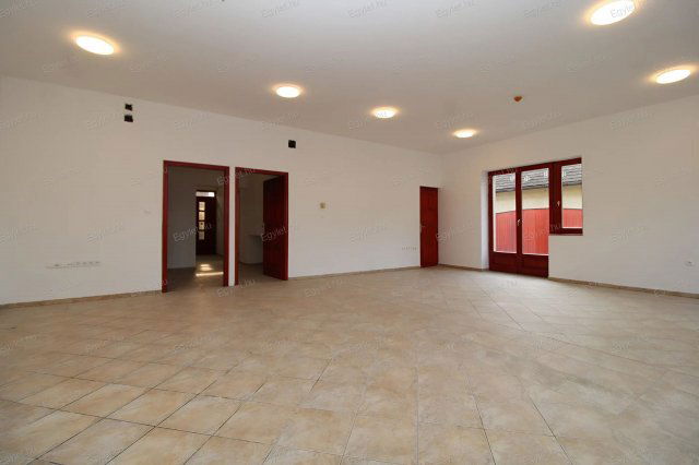 Kiadó üzlethelyiség, Érden 600 E Ft / hó, 4+1 szobás