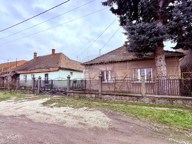 Eladó telek, Ráckeresztúron 48 M Ft / költözzbe.hu