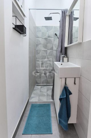 Eladó téglalakás, Budapesten, IX. kerületben 64.3 M Ft, 1 szobás