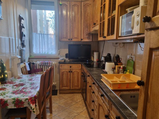 Eladó téglalakás, Tatabányán, Köztársaság útján 46.5 M Ft