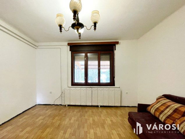Eladó családi ház, Enyingen 38 M Ft, 5 szobás