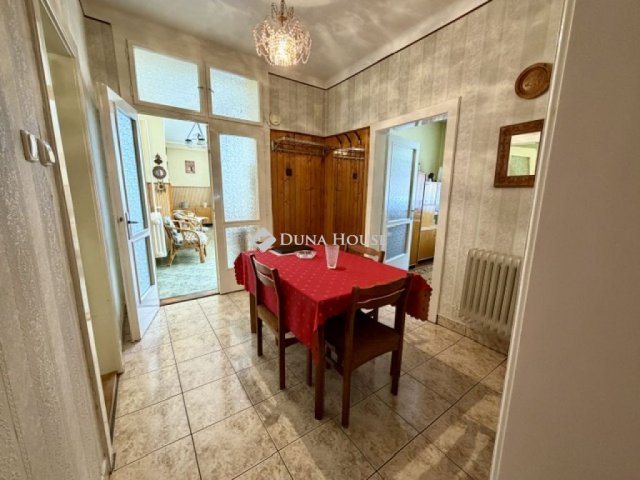 Eladó családi ház, Rábatamásin 47.9 M Ft, 3 szobás