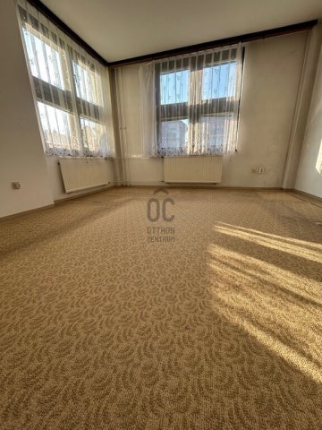 Eladó téglalakás, Cegléden 41.9 M Ft, 1 szobás