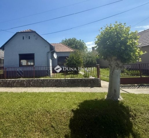 Eladó családi ház, Nagydobszán 19.9 M Ft, 3 szobás