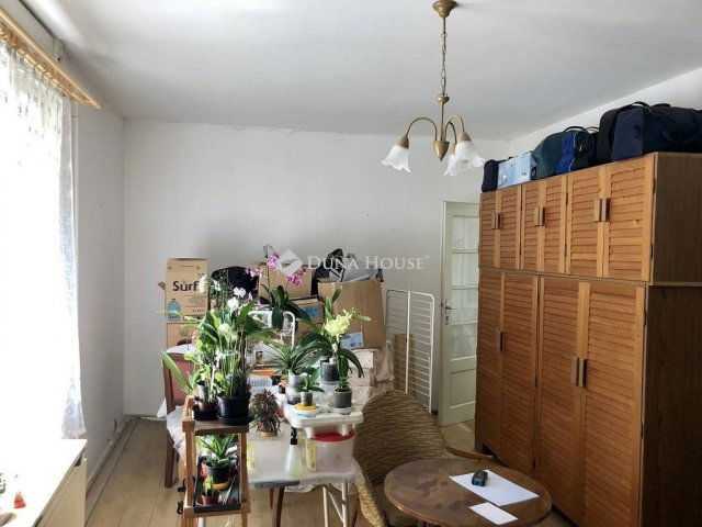 Eladó családi ház, Sárbogárdon 21.9 M Ft, 2 szobás