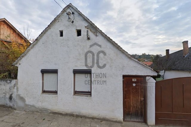 Eladó családi ház, Dunaszekcsőn 15 M Ft, 4 szobás