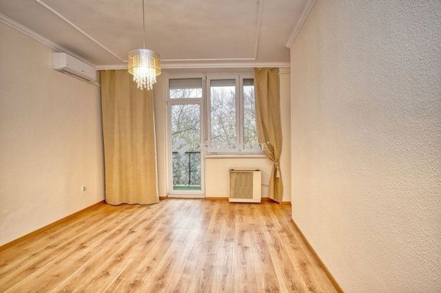 Eladó téglalakás, Budapesten, XVIII. kerületben 65.9 M Ft