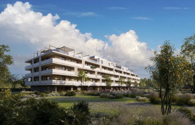 Eladó téglalakás, Vácon 109.9 M Ft, 3+1 szobás