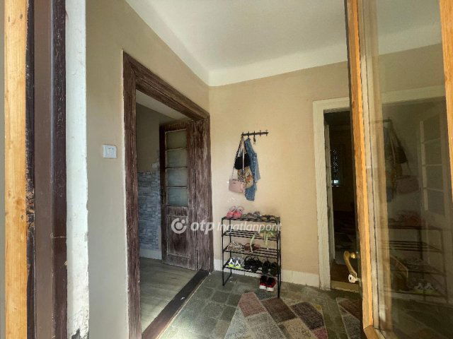 Eladó családi ház, Nagyrédén 21.5 M Ft, 2 szobás