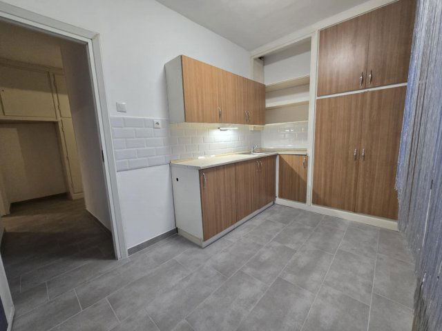 Eladó téglalakás, Dombóváron 29.9 M Ft, 2 szobás