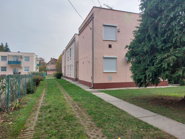 Eladó téglalakás, Hajdúszoboszlón 44.5 M Ft, 2 szobás