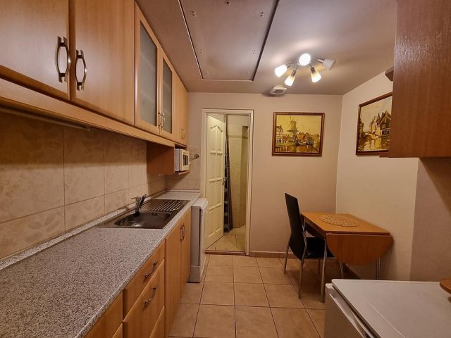 Kiadó iroda, Budapesten, VI. kerületben 450 E Ft / hó, 4 szobás