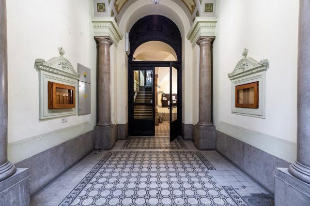 Eladó téglalakás, Budapesten, V. kerületben 175 M Ft, 3 szobás