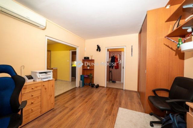 Eladó panellakás, Budapesten, IV. kerületben 74.999 M Ft