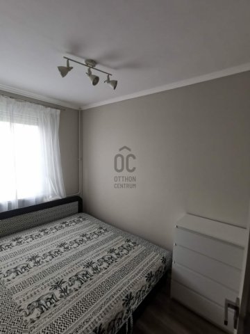 Kiadó panellakás, albérlet, Debrecenben, Csapó utcában
