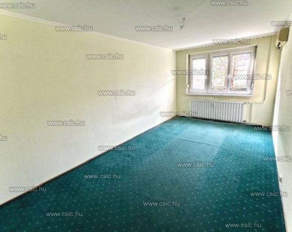 Eladó panellakás, Budapesten, III. kerületben 76.9 M Ft, 3 szobás