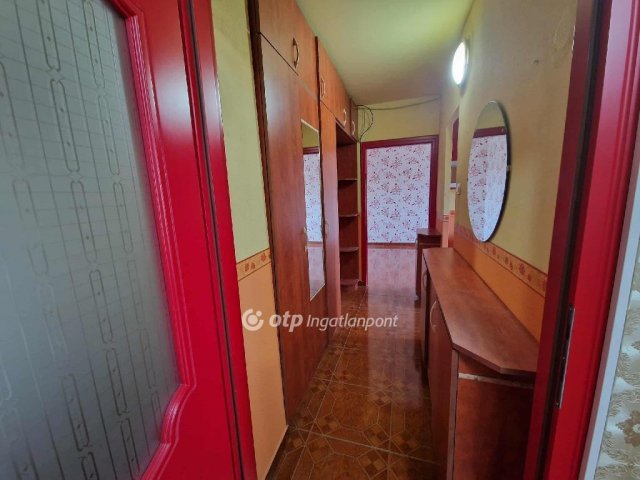 Eladó panellakás, Budapesten, III. kerületben 59.9 M Ft, 2 szobás
