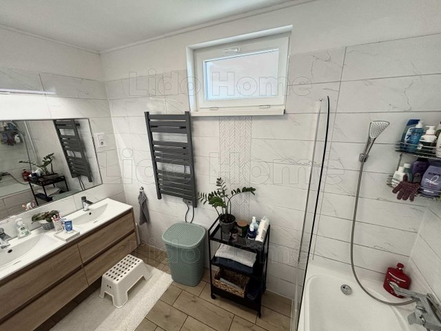 Eladó családi ház, Vilonyán 135 M Ft, 4 szobás