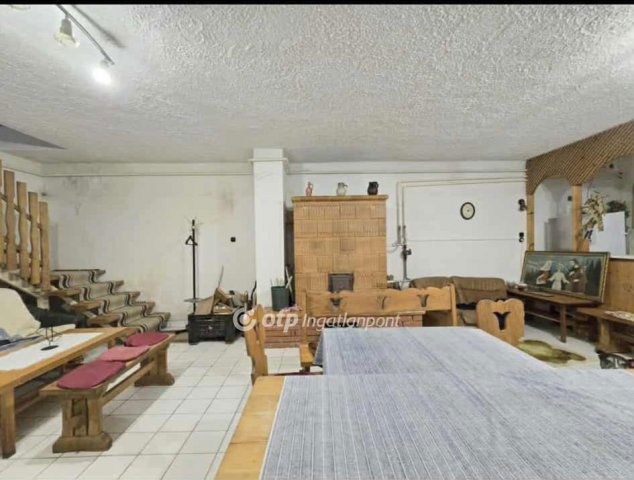 Eladó családi ház, Zalaegerszegen 165 M Ft, 8 szobás