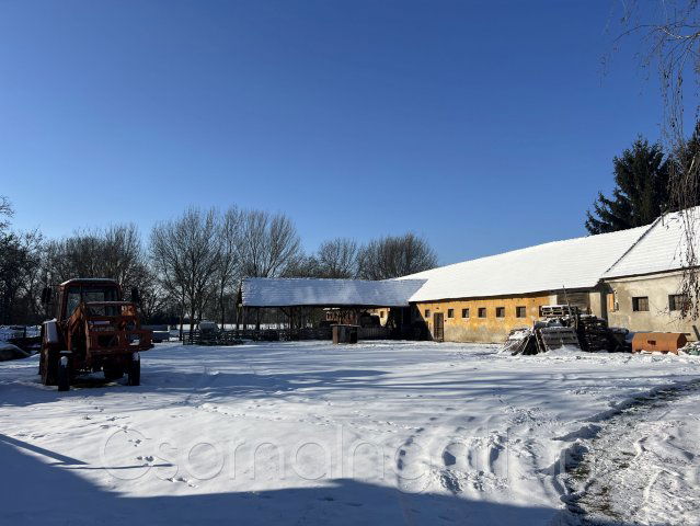 Eladó családi ház, Potyondon 57 M Ft, 2 szobás