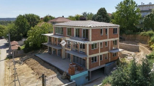 Eladó téglalakás, Budapesten, XI. kerületben 244.2 M Ft