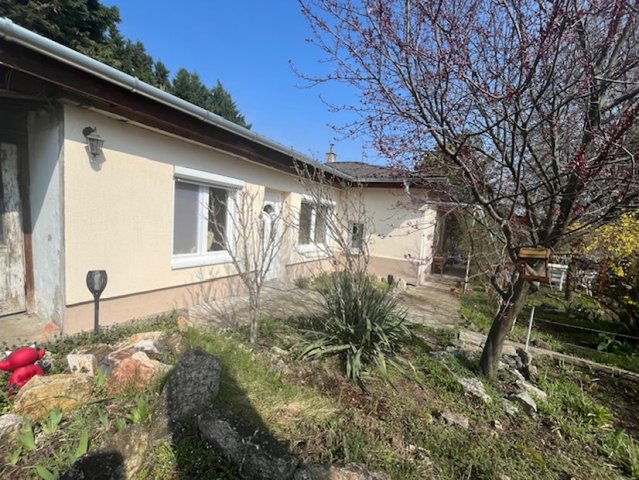 Eladó családi ház, Tökölön 69.9 M Ft, 4 szobás