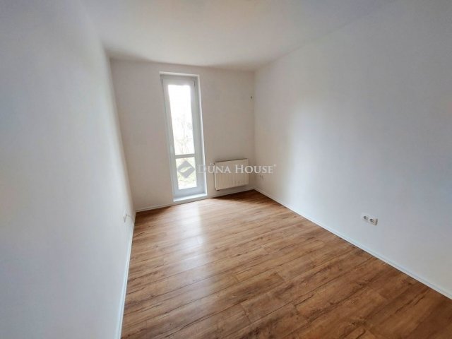 Eladó téglalakás, Pécsett 85.9 M Ft, 4 szobás