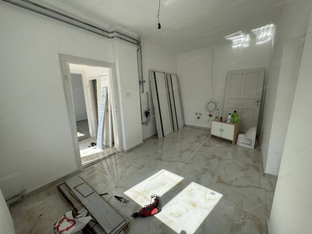 Eladó családi ház, Nyíregyházán 54.999 M Ft, 2 szobás