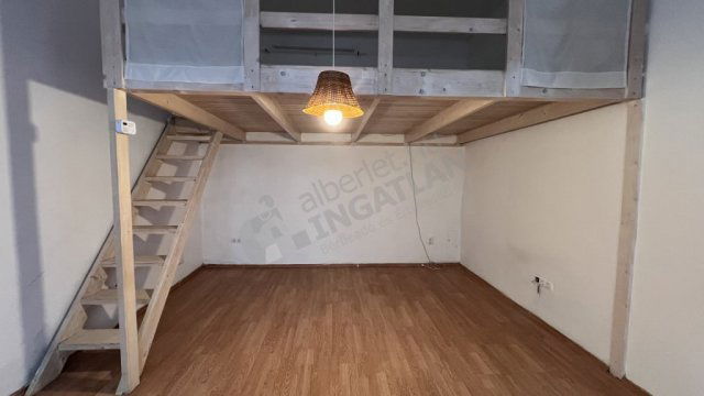 Kiadó téglalakás, albérlet, VIII. kerületben, Baross utcában