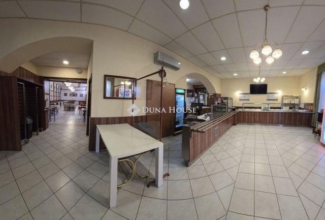 Eladó üzlethelyiség, Veszprémben 249 M Ft / költözzbe.hu