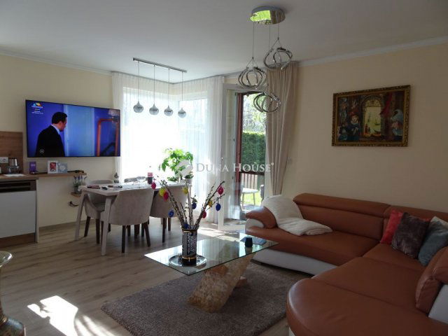 Eladó téglalakás, Budapesten, XI. kerületben, Tóváros úton