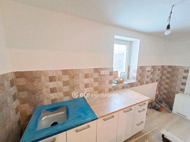 Eladó családi ház, Nagykőrösön 35 M Ft, 3 szobás