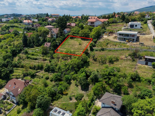 Eladó telek, Pécsett, Lepke dűlőn 15.5 M Ft