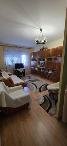 Eladó panellakás, Dunaújvárosban 31.9 M Ft, 2 szobás