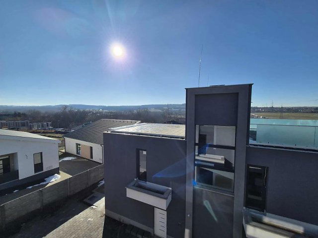 Eladó sorház, Mogyoródon 109.9 M Ft, 4 szobás