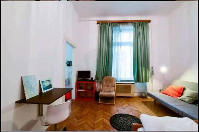 Eladó téglalakás, Budapesten, V. kerületben 79.9 M Ft, 1 szobás