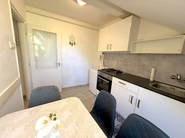 Eladó téglalakás, Siófokon 55 M Ft, 1+1 szobás