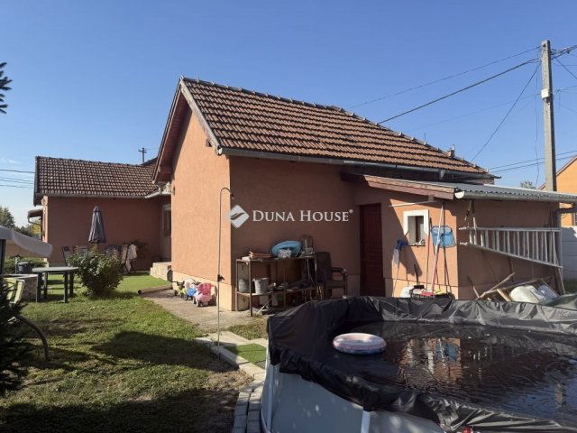 Eladó családi ház, Érden 88.8 M Ft, 4 szobás